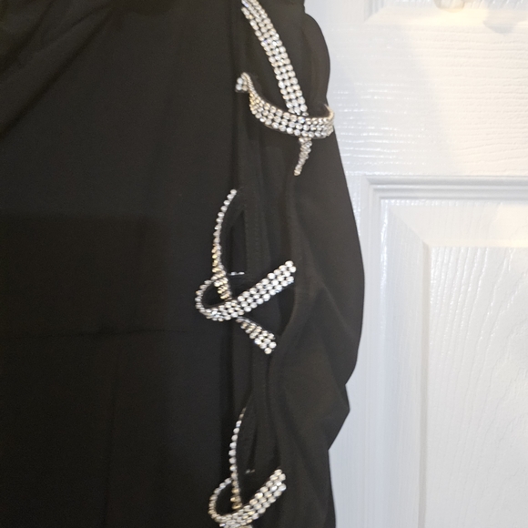 MSK Black Cold Shoulder Long Sleeve Dress - Picture 6 of 7